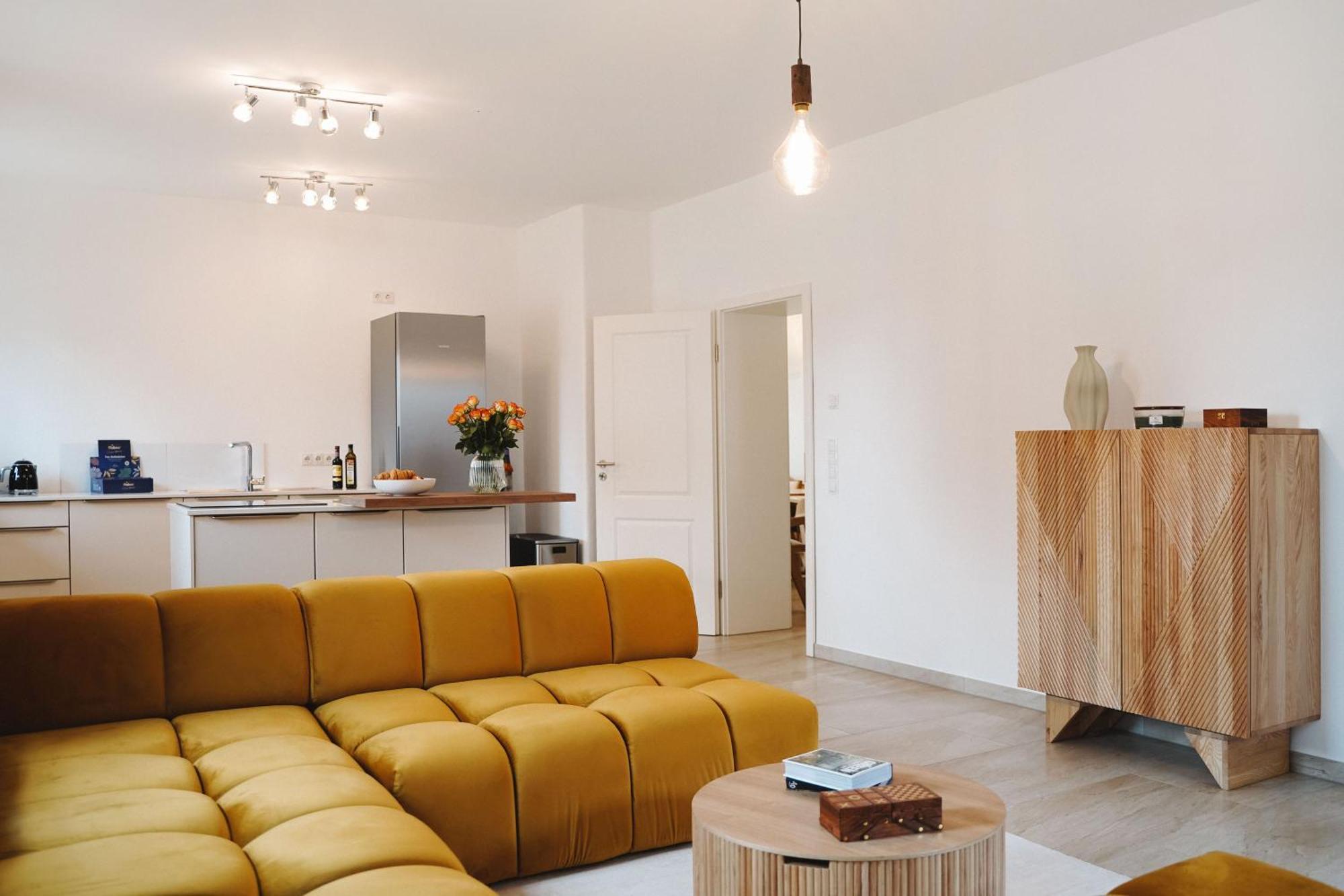 Black Horse Family Apartment - Barrierearm - Pfotenglueck - Familienzeit By Loewenherz Homes Stephanskirchen Екстериор снимка